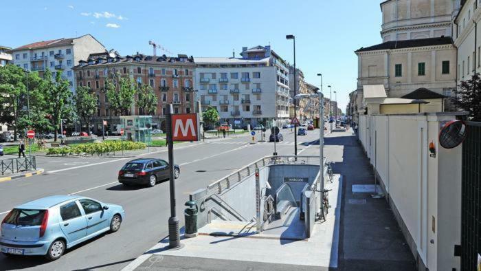 Valentino Apartment Turin Luaran gambar