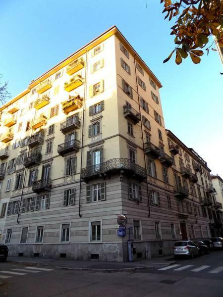 Valentino Apartment Turin Luaran gambar